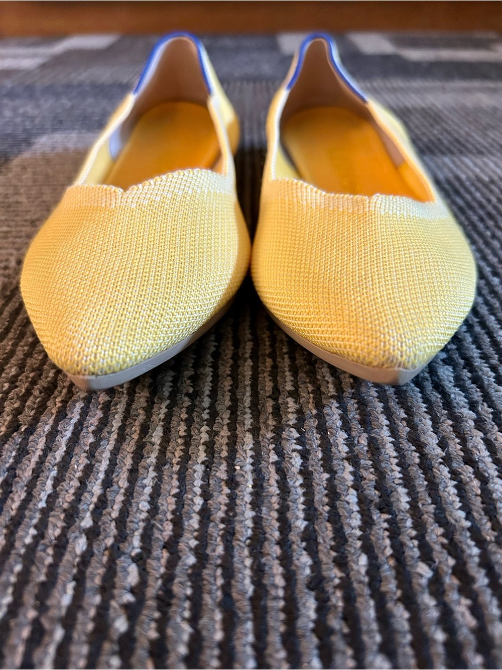 Rothy's Marigold Yellow The Point Retired Slip On Knit Ballet Flats 8.5 EU 39 - Picture 3 of 14